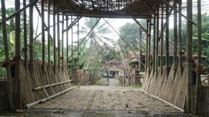 Proses dibalik jembatan stupa -Fest pitutur bambu borobudur DSC00610